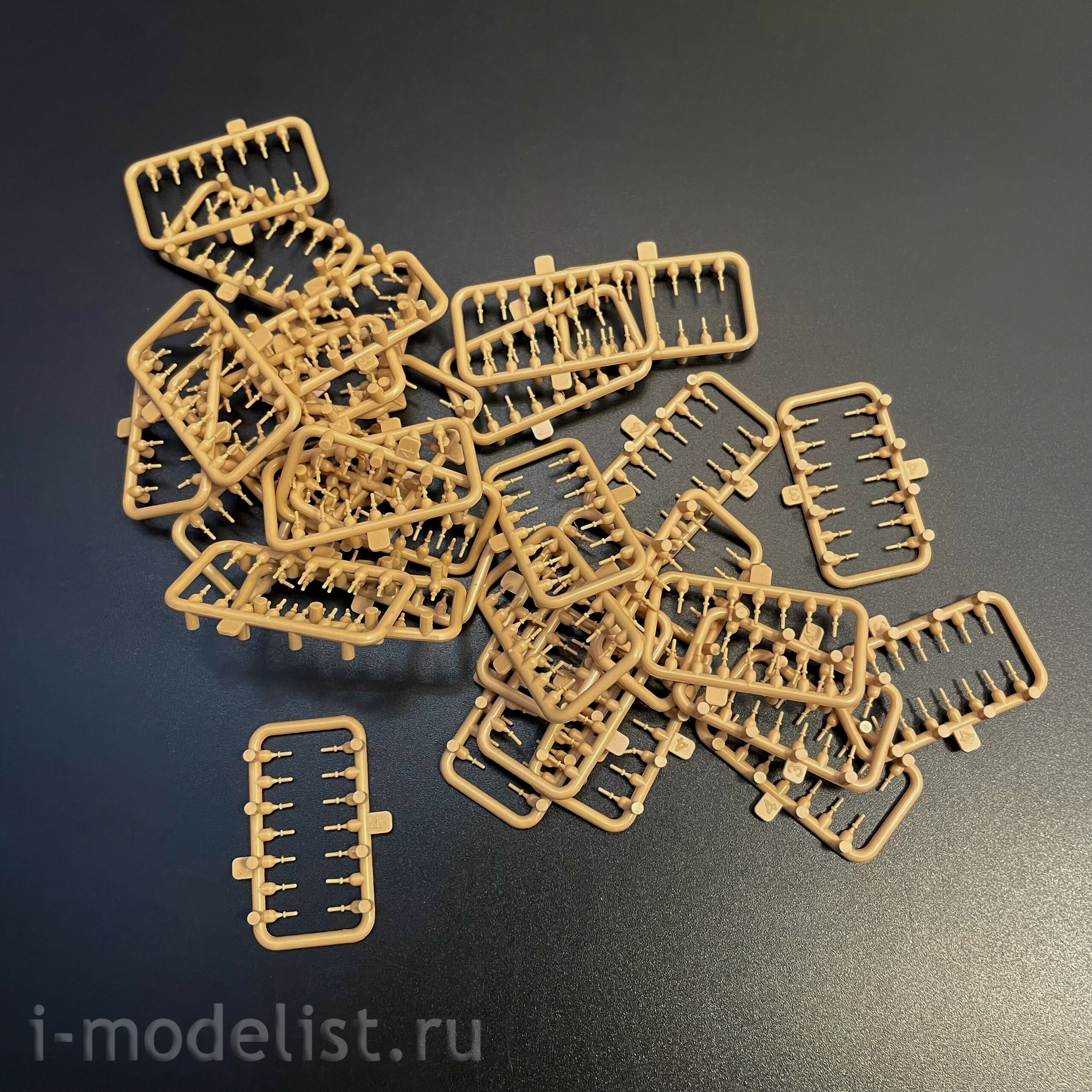RM-5137 Rye Field Model 1/35 Notмецкий танк Sd.Kfz.182 Panzerkampfwagen VI Tiger Ausf.B “King Tiger” ARDENNES 1944 Башня Henschel