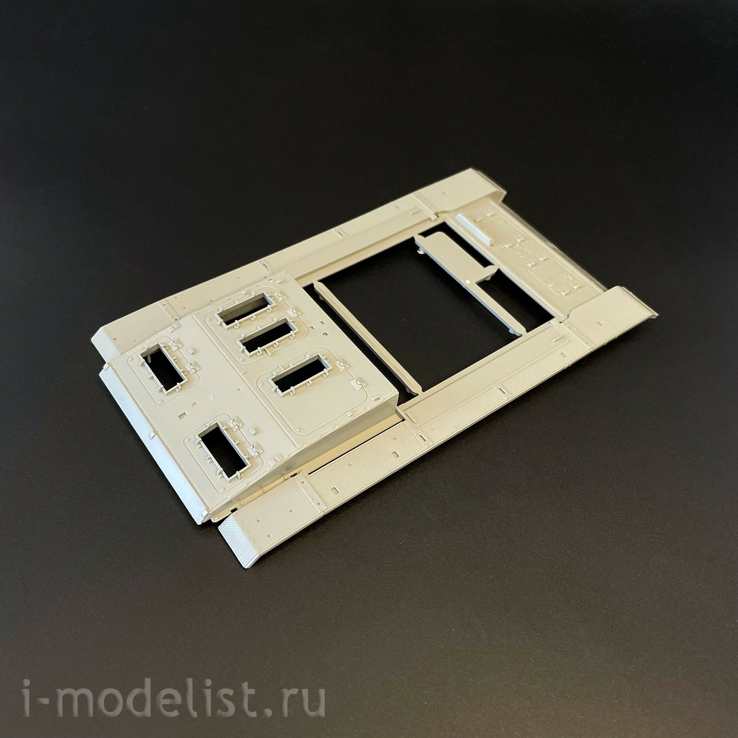 8017 Takom 1/35 Notмецкая САУ StuH 42 & StuG III Ausf. G (средний), 2 в 1