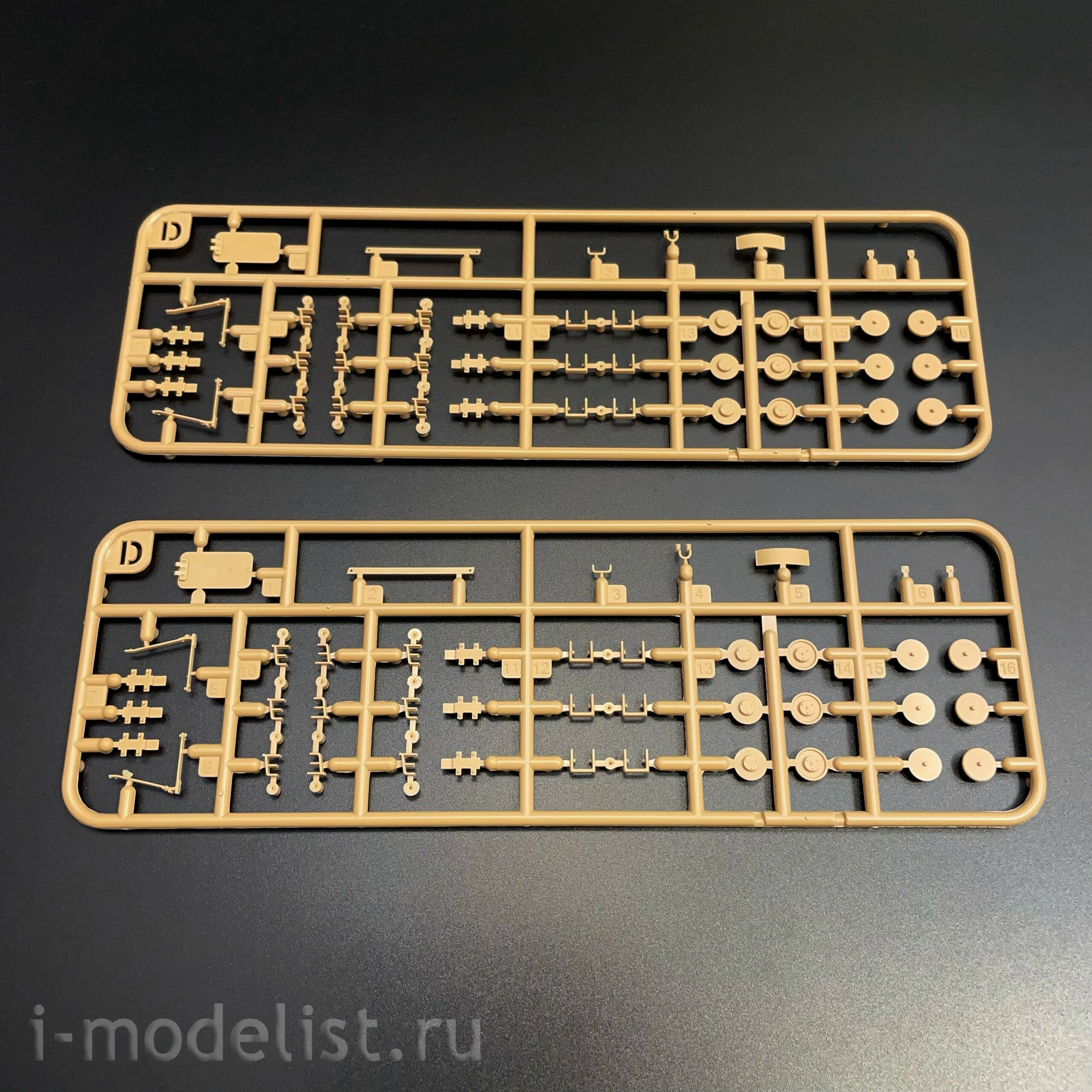 RM-5111 Rye Field Model 1/35 Notмецкая САУ Sd.Kfz.167 StuG.IV Late Production с двигателем и рабочими траками