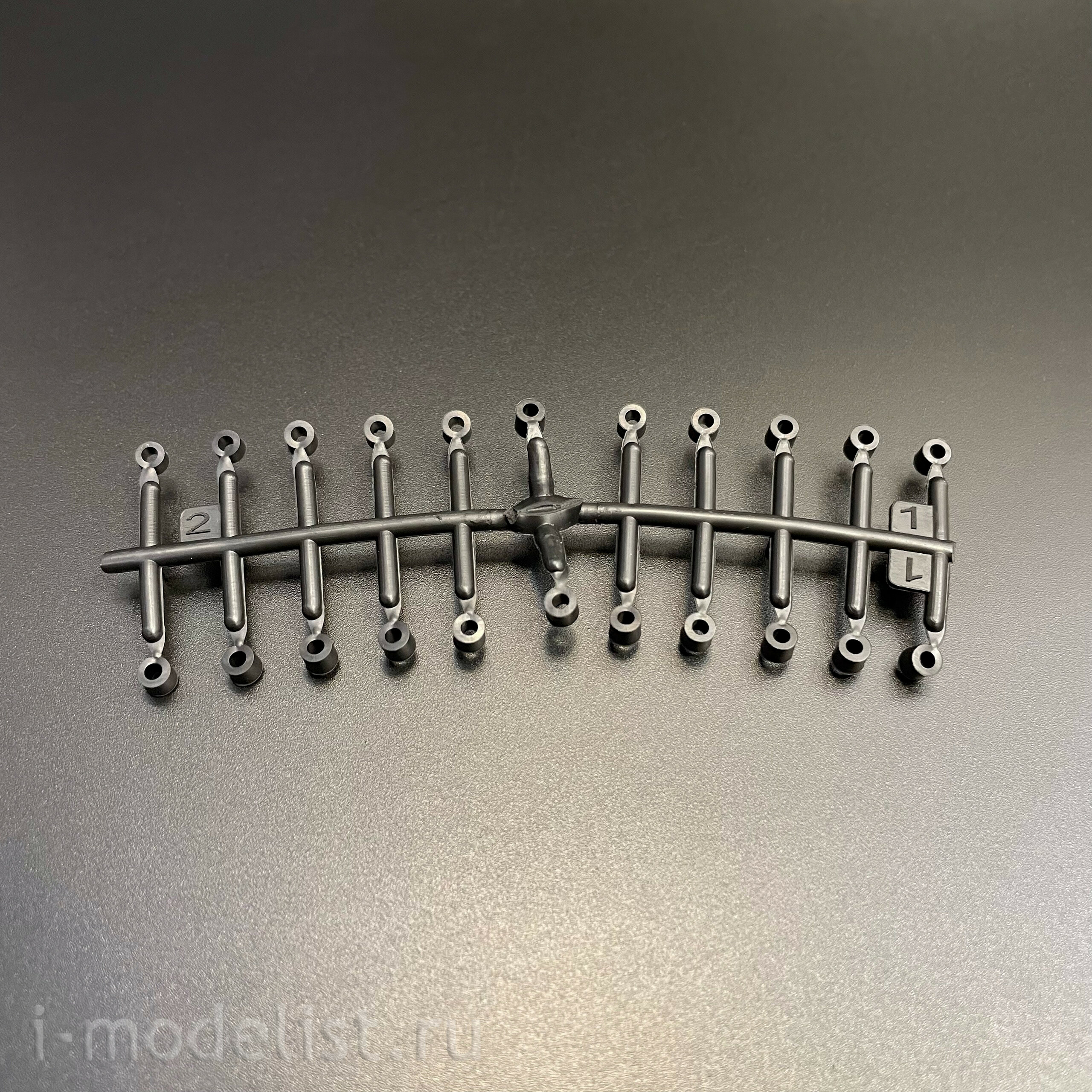 RM-5111 Rye Field Model 1/35 Notмецкая САУ Sd.Kfz.167 StuG.IV Late Production с двигателем и рабочими траками