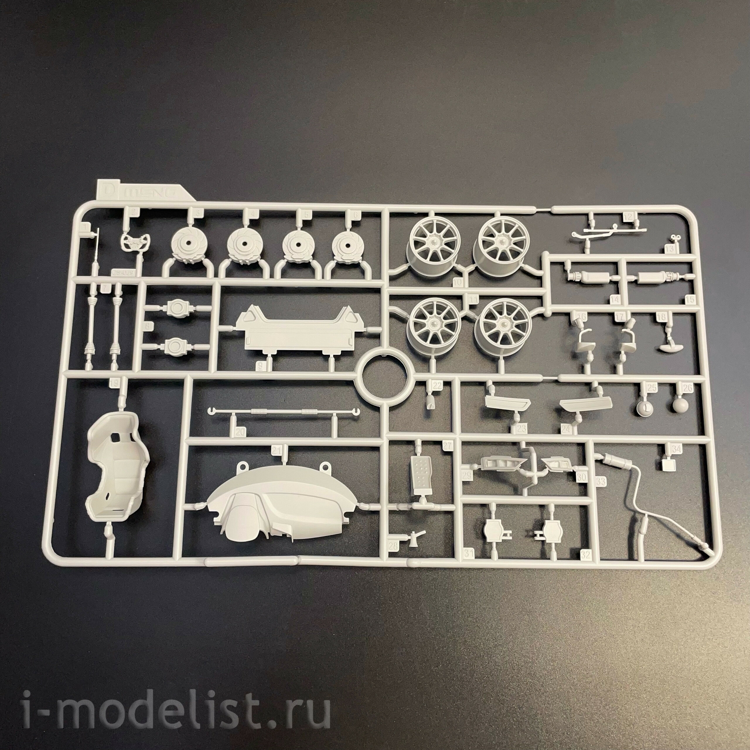 CS-011 Meng 1/24 Notмецкий спортивный автомобиль R8 LMS GT3 EVO II B-Quik Absolute Racing