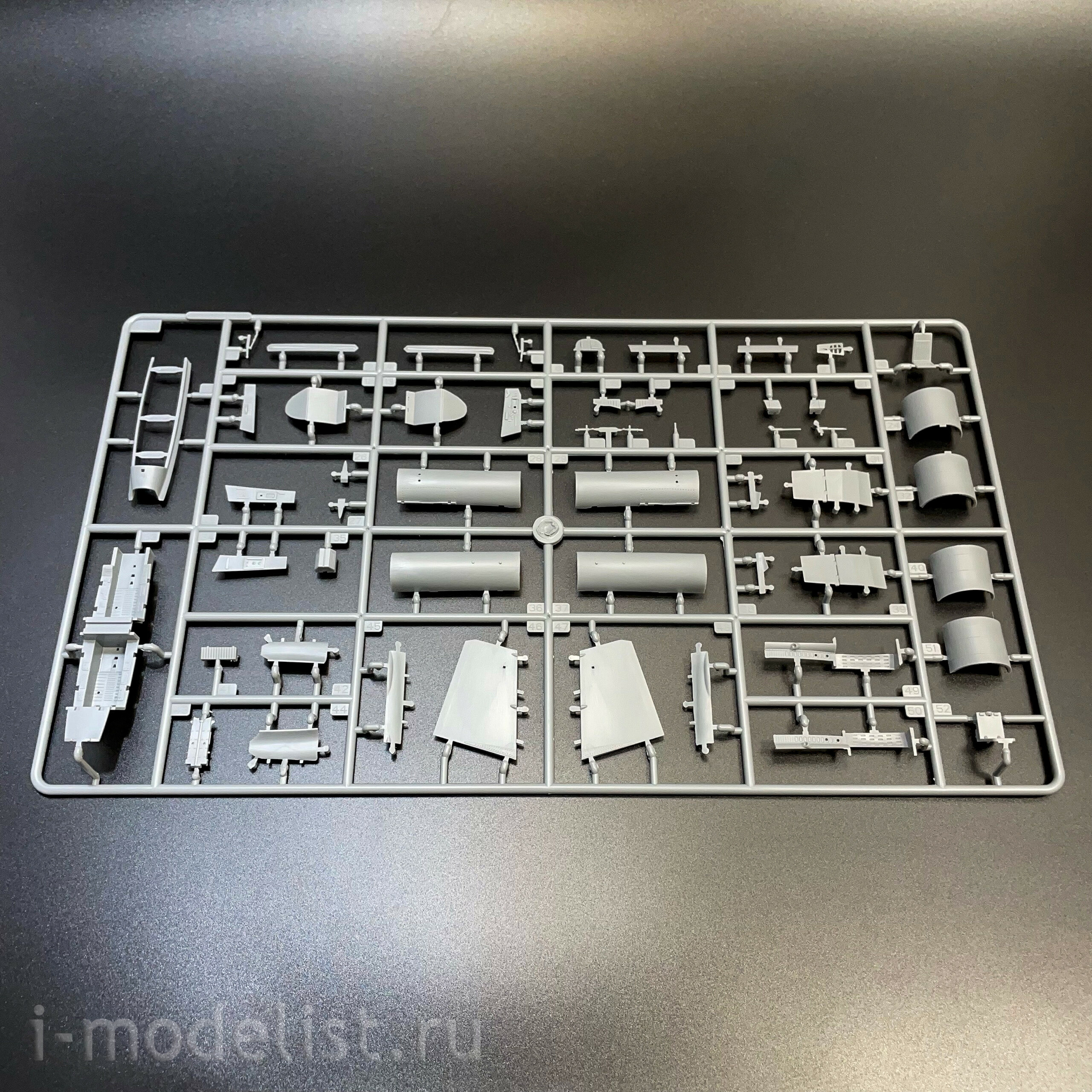 81787 HobbyBoss 1/48 Российский многофункциональный лёгкий истребитель 