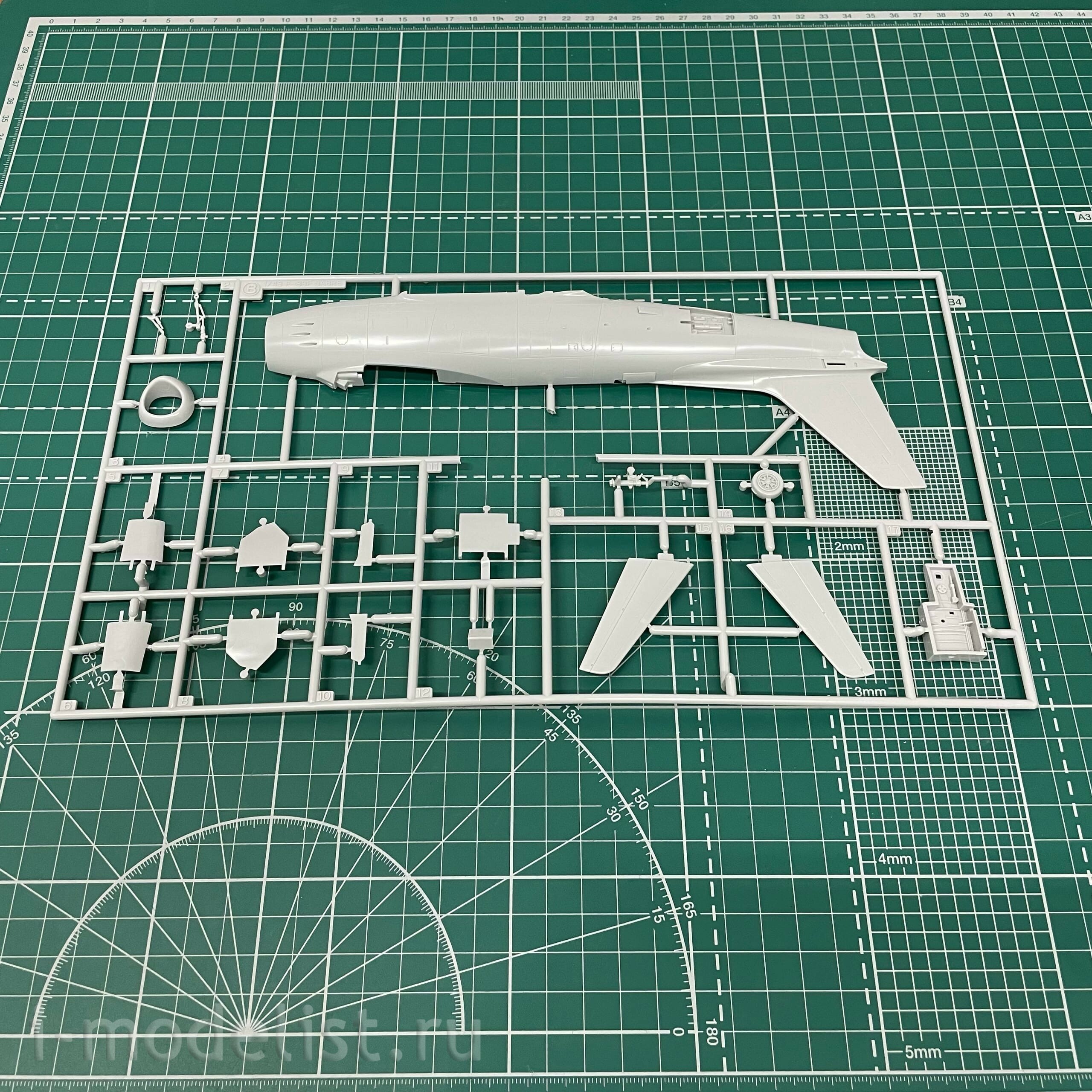 07215 Hasegawa 1/48 F-86F-40 