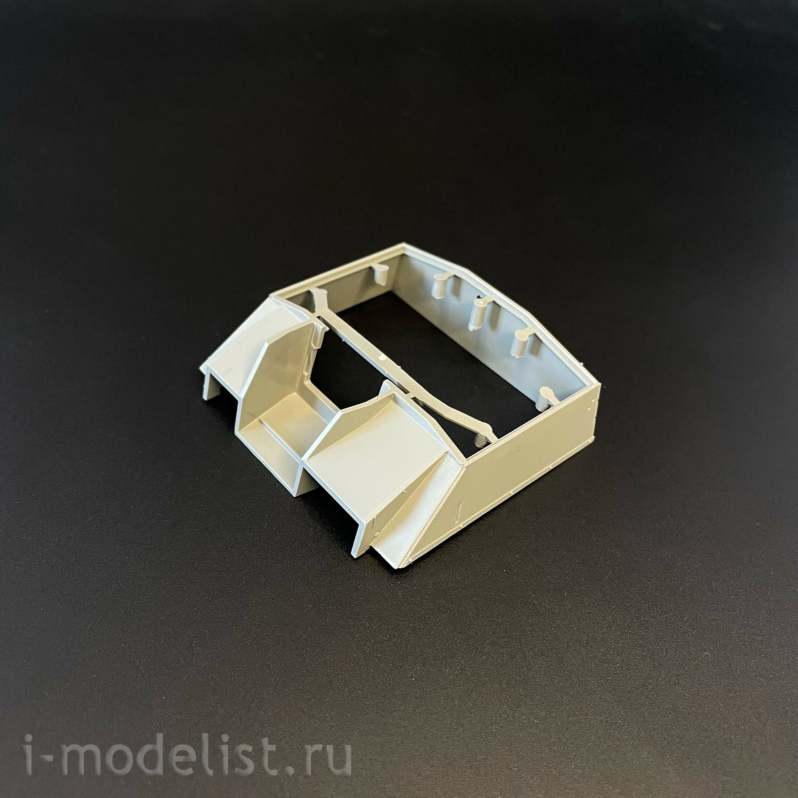 8017 Takom 1/35 Notмецкая САУ StuH 42 & StuG III Ausf. G (средний), 2 в 1