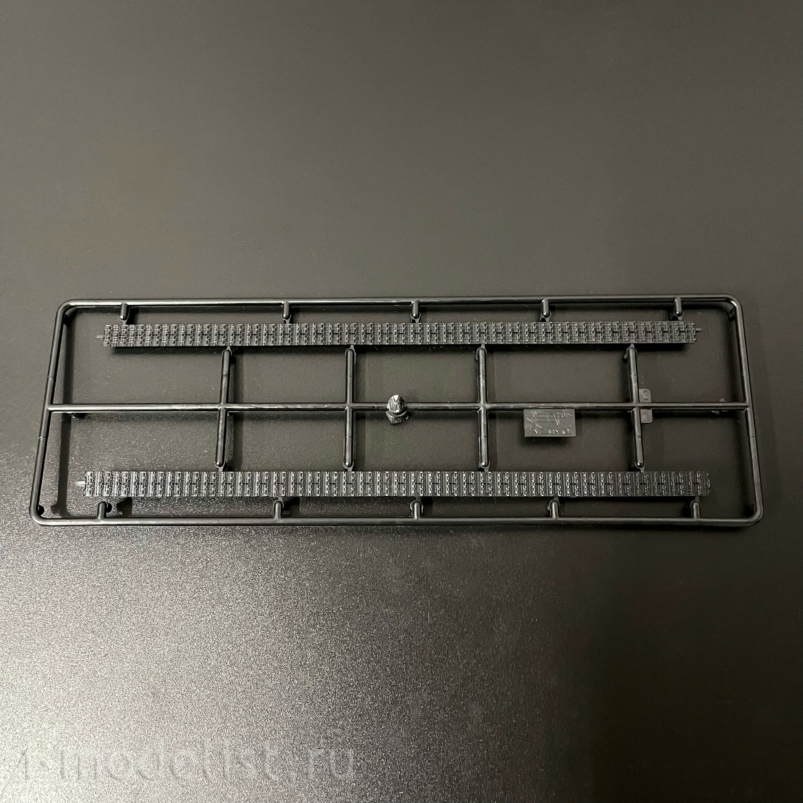 5043 Zvezda 1/72 Soviet self-propelled gun SU-122