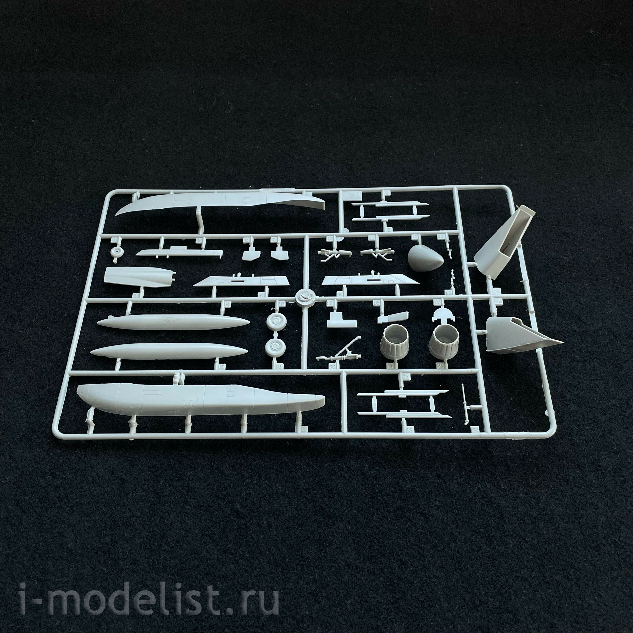 HobbyBoss 1/72 80270 F-15C Eagle
