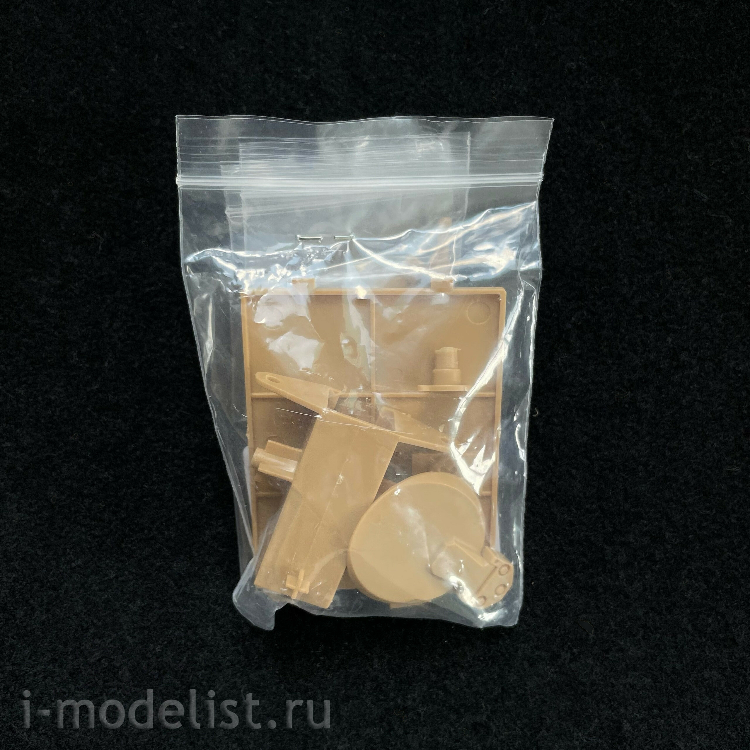 82607 HobbyBoss 1/16 Tank Pz.Kpfw. VI Tiger 1 (early)
