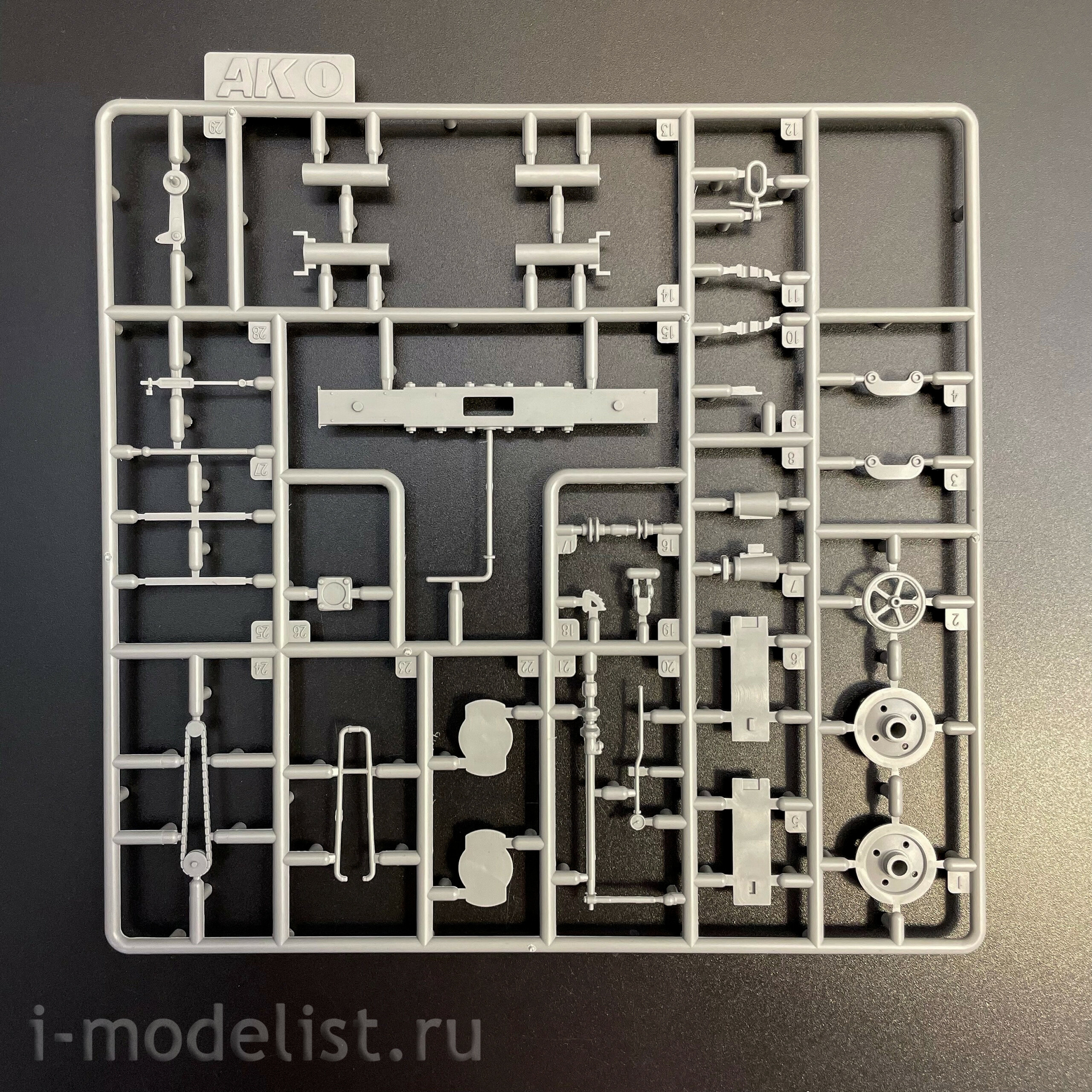 AK35008 AK Interactive 1/35 Маневровый локомfromив Breuer IV