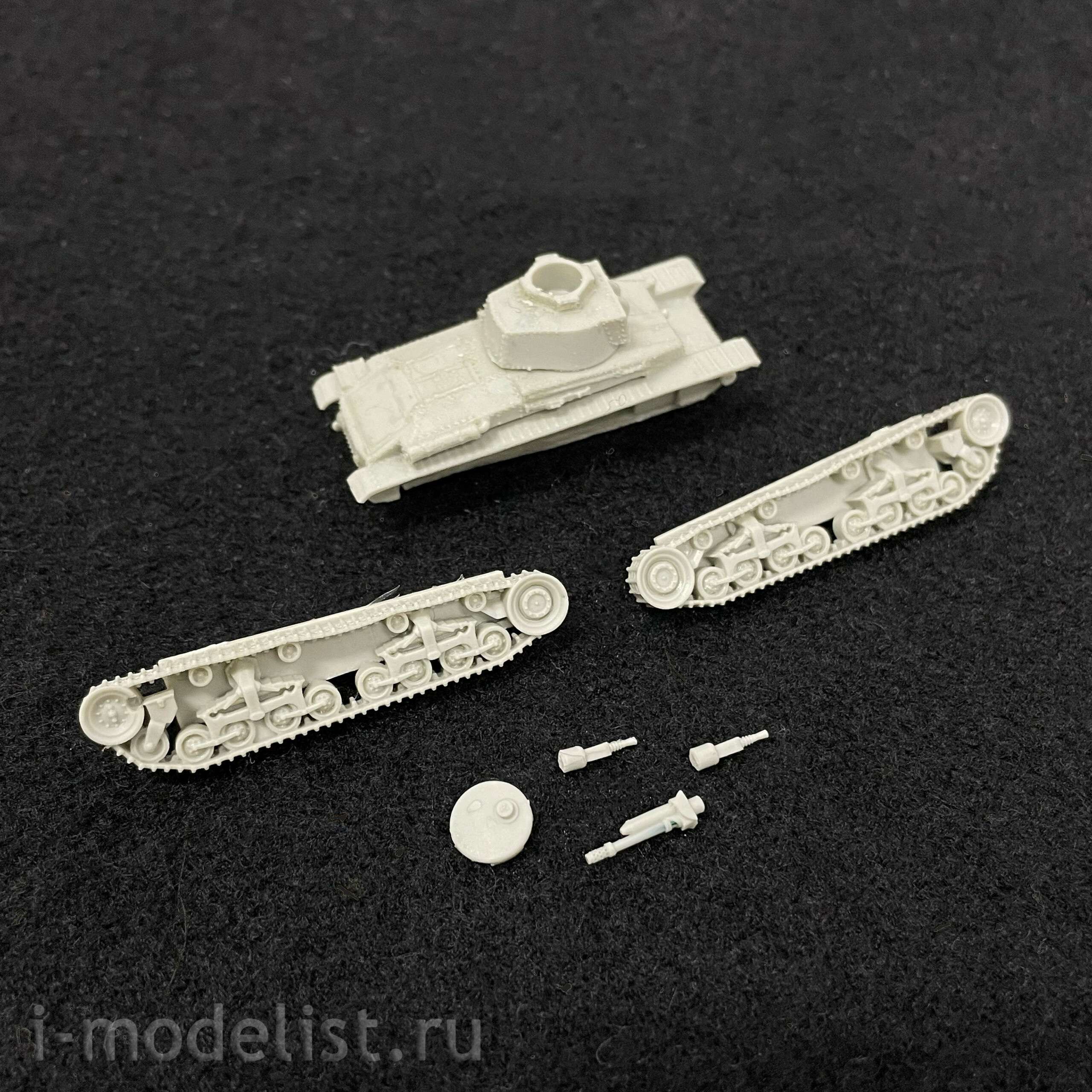 100200 Zebrano 1/100 German light tank Pz. Kpfw. 35(t)