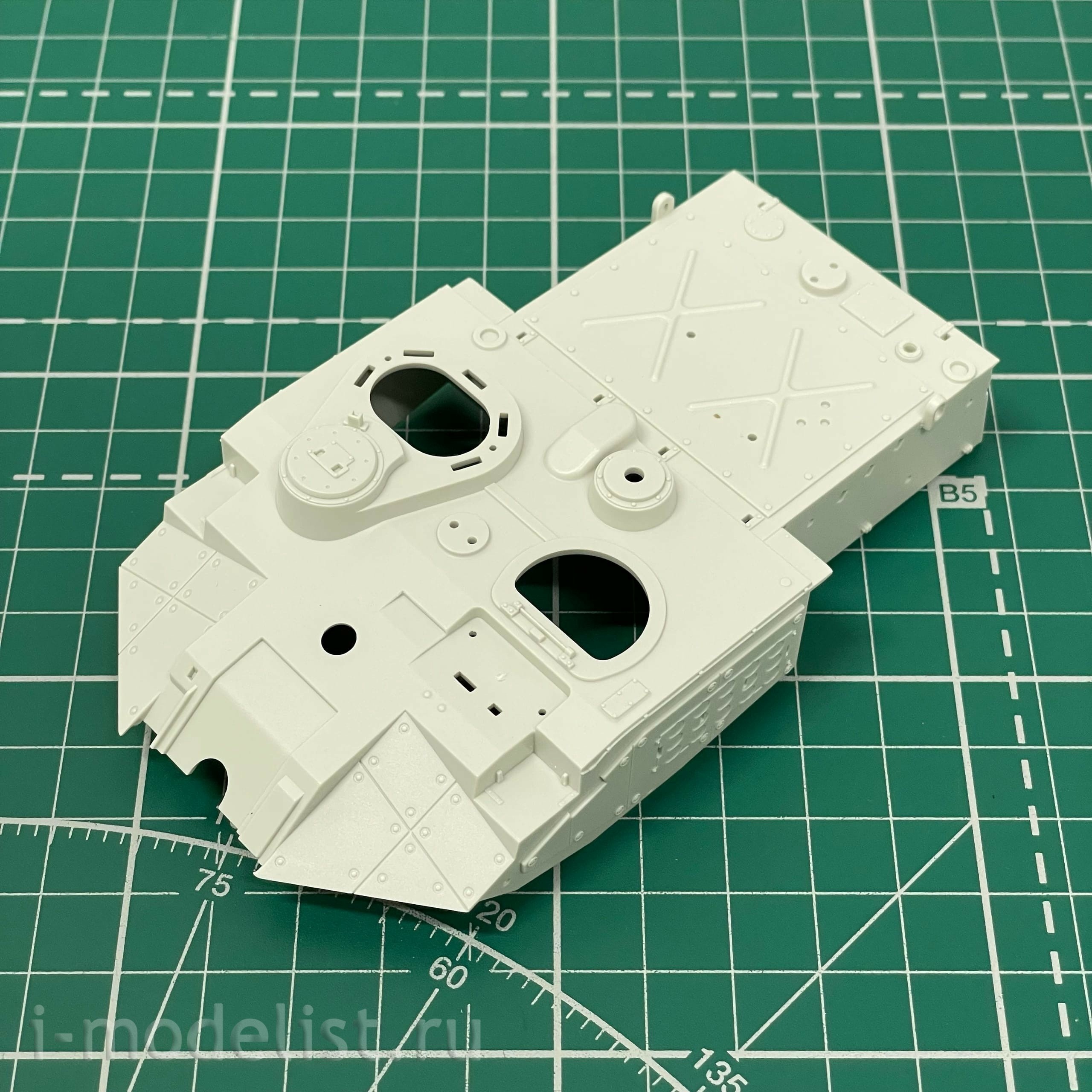 TS-050 Meng 1/35 Light Tank PLA ZTQ15 w/Addon Armour