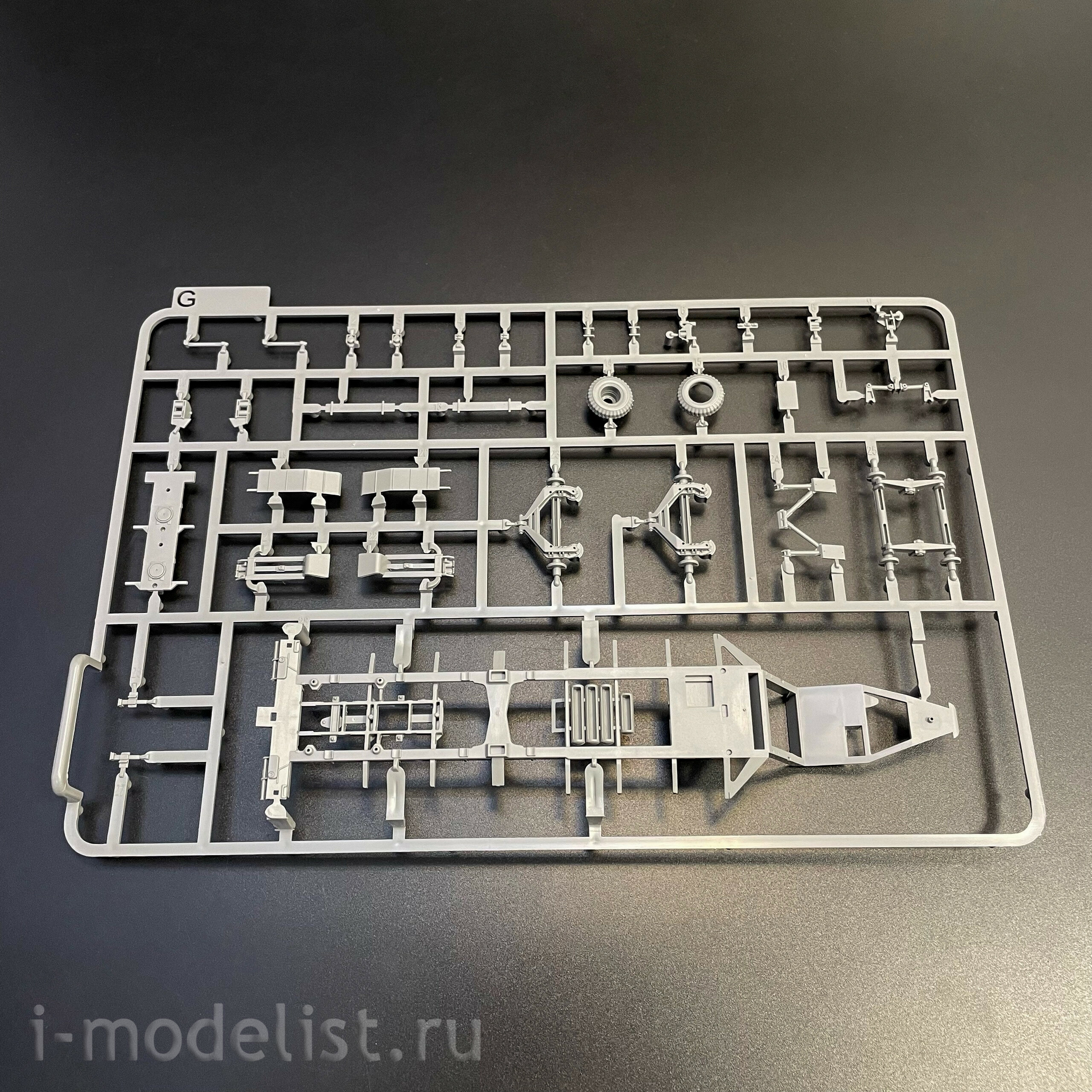 5024 Takom 1/72 Полуприцеп для перевозки тяжелого оборуtoвания M911 C-HET с M747