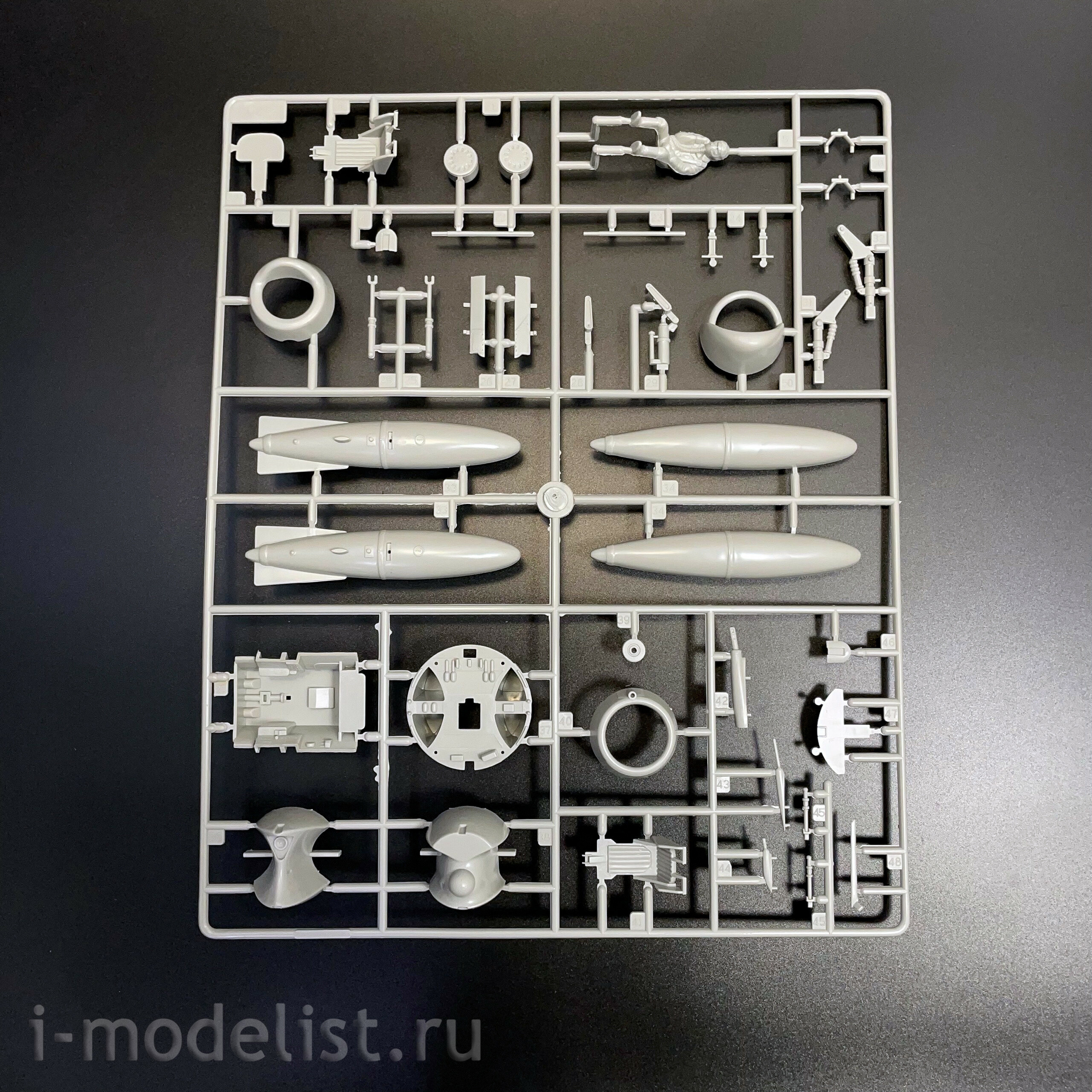 Trumpeter 1/32 02205 PLAAF Aircraft F-5 (M-17F)