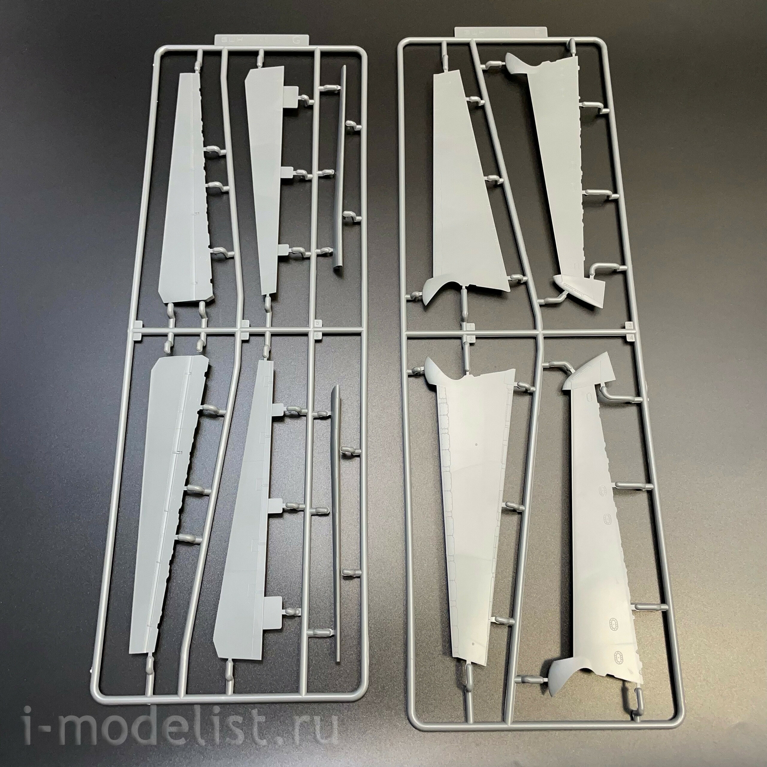L4834 Great Wall Hobby 1/48 Истребитель-перехватчик F-14D Tomcat