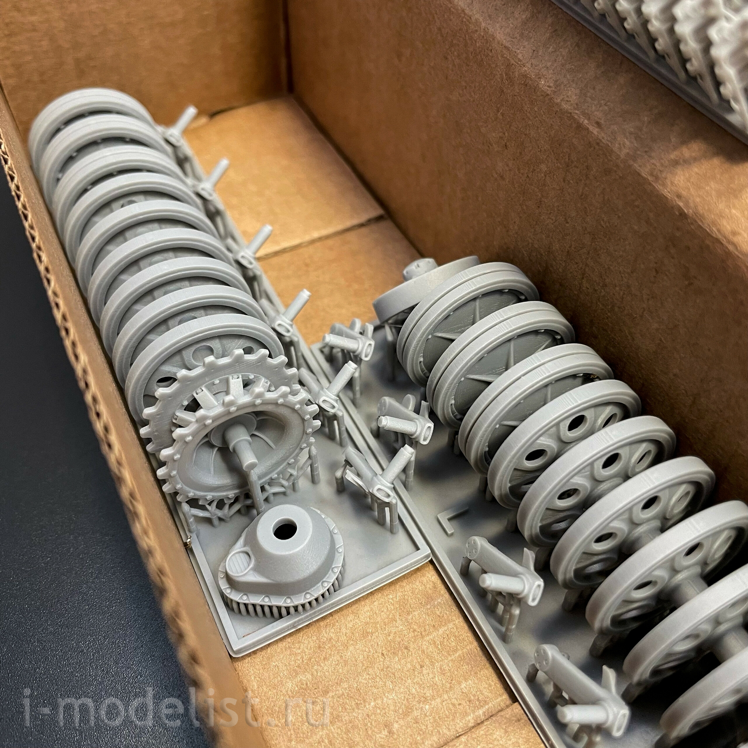 35049 My модель 1/35 Хоtoвая FAMO для Pz.Kpfw. III Ausf. G