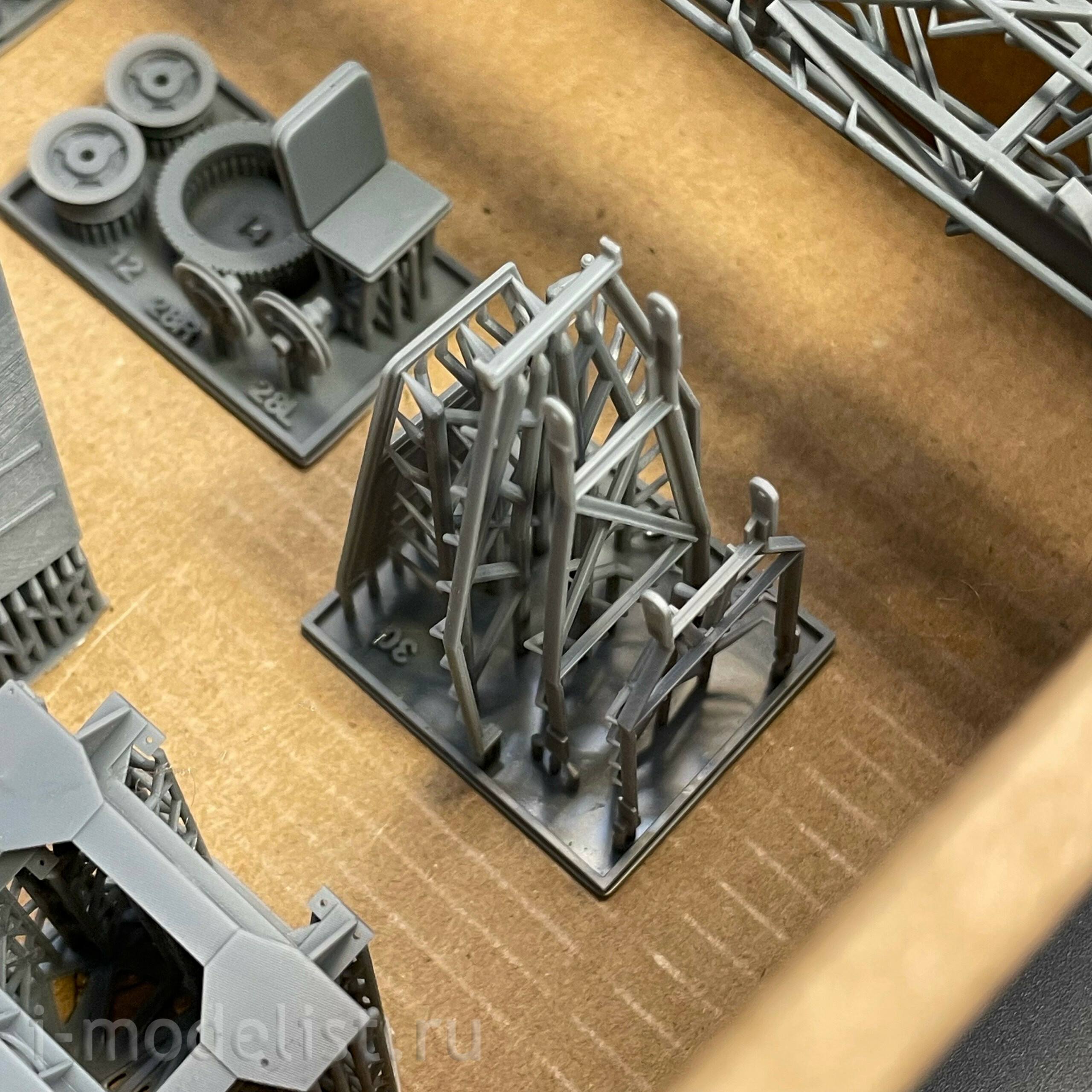 ММ43013 My модель 1/43 Конверсионный набор автокран К-46 на базе грузовика - 130