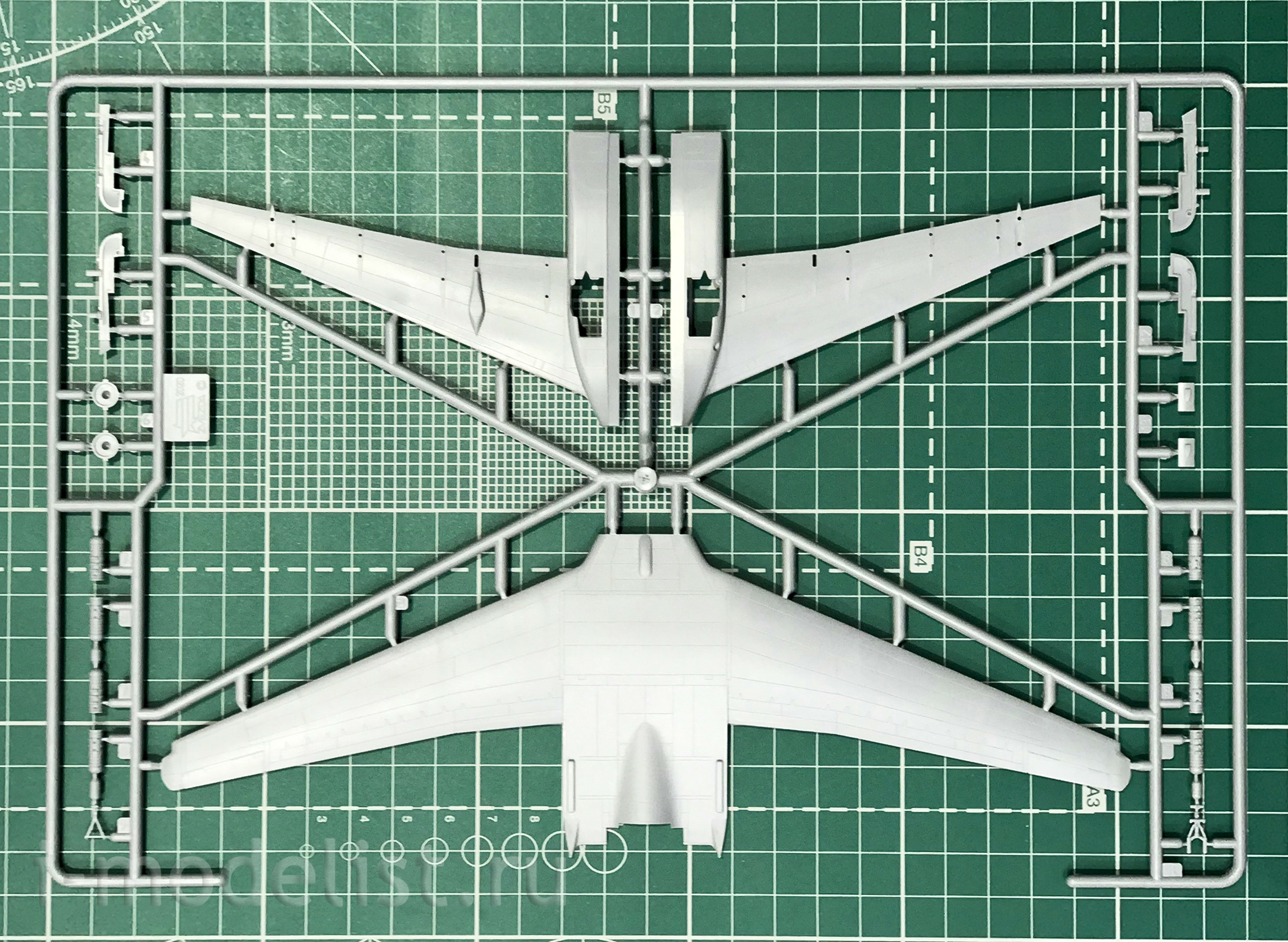 Be-200 Amphibious Aircraft Zvezda 7034