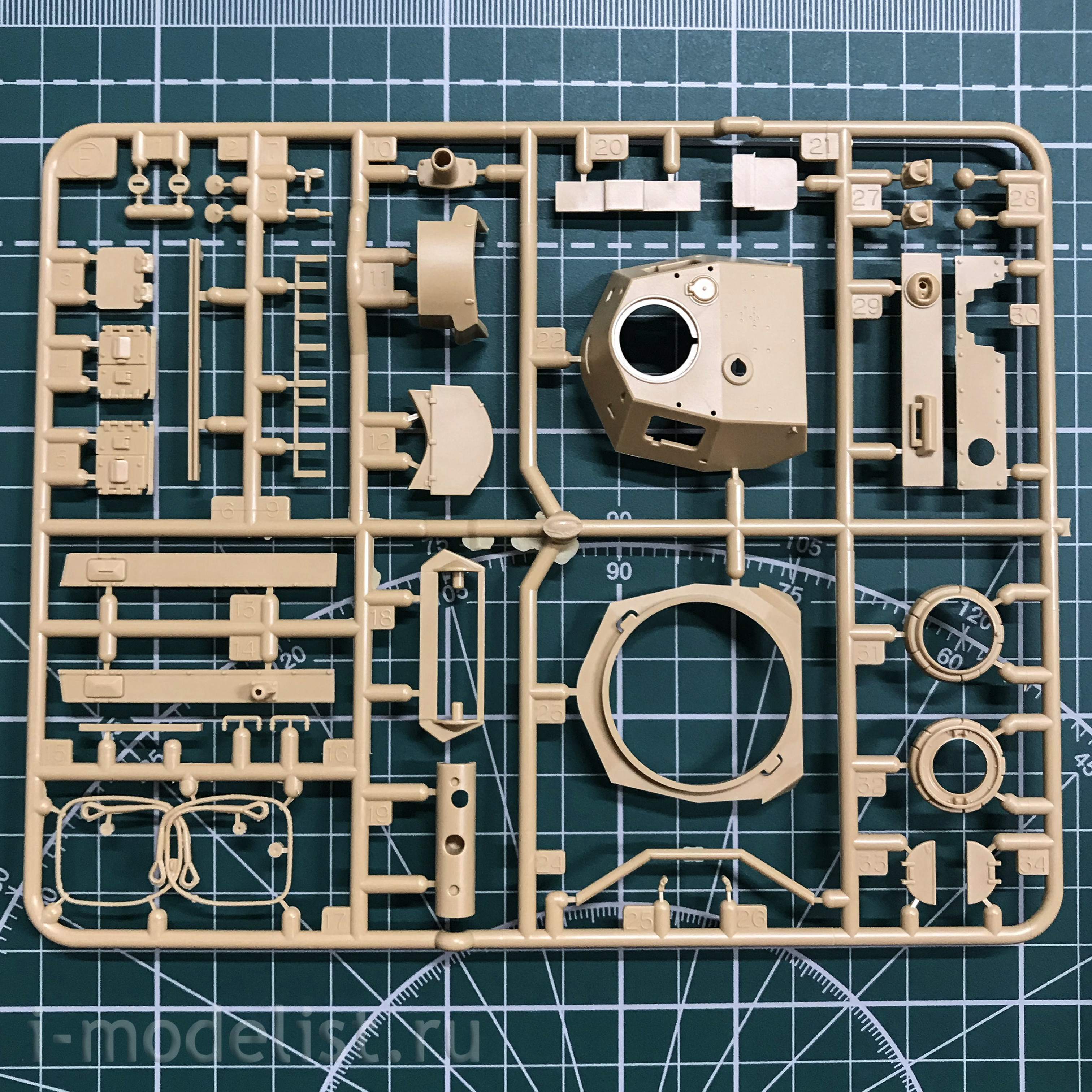 32543 Tamiya 1/48 German tank Pz.Kpfw Iii Ausf.N