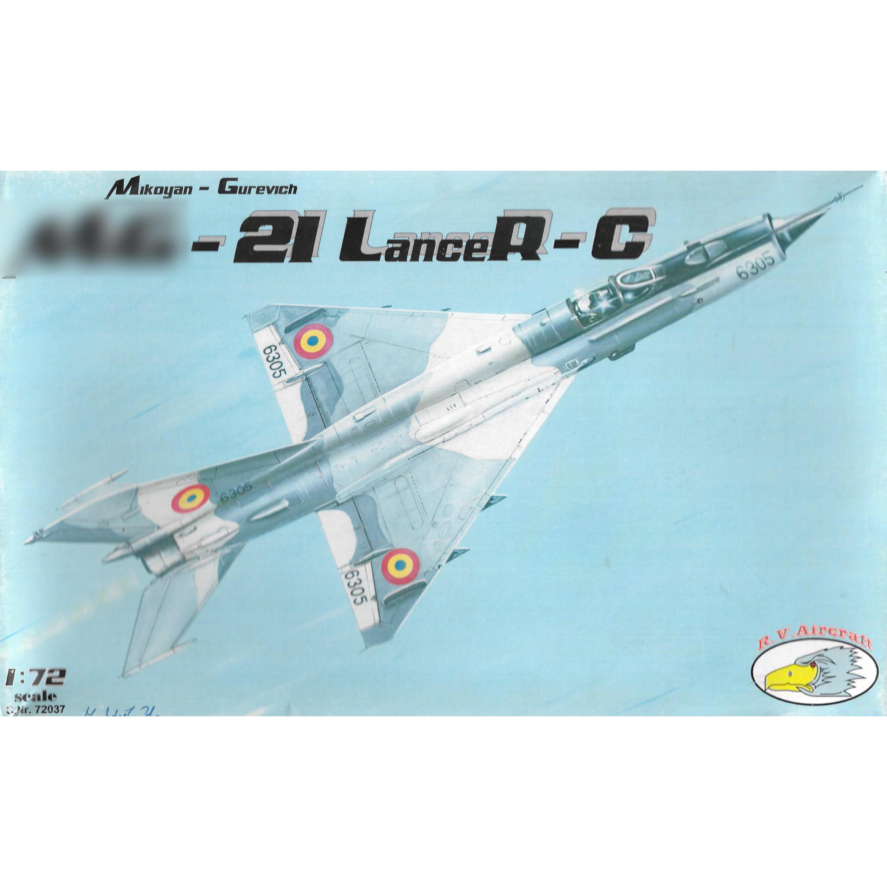 RVA72037 R. V. AIRCRAFT 1/72 M-21 Lancer C