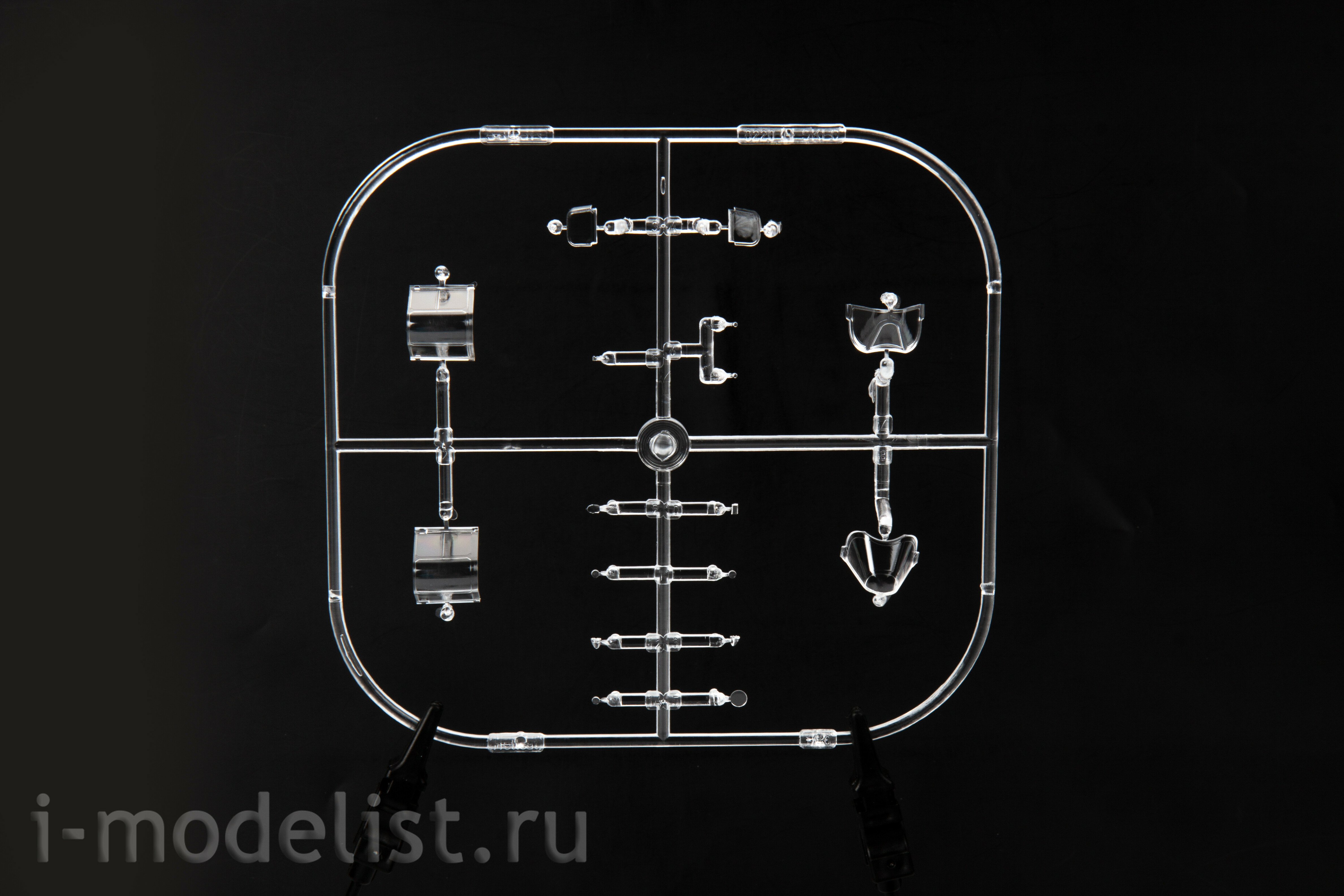 84194 Eduard 1/48 Истребитель ВМС США F6F-3 Hellcat (Weekend)