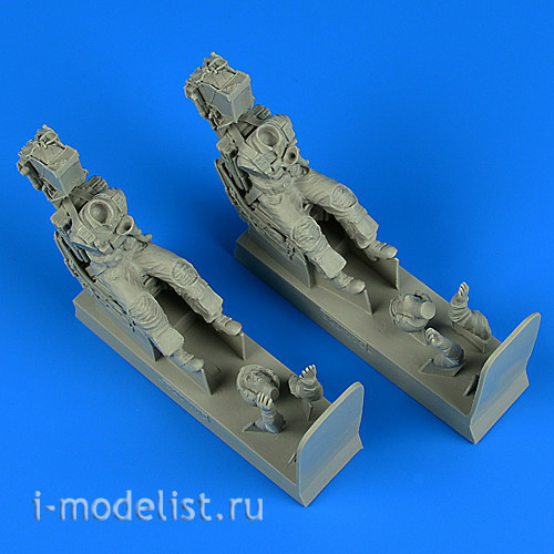 320 110 Aires 1/32 US Navy Pilot & Operator with ej. seats for F-14A/B Tomcat