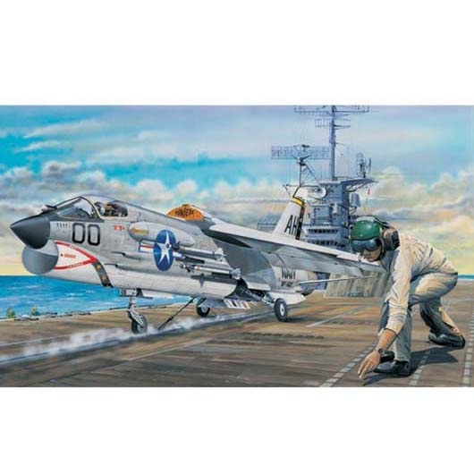 Trumpeter 02272 1/32 F-8E Crusader