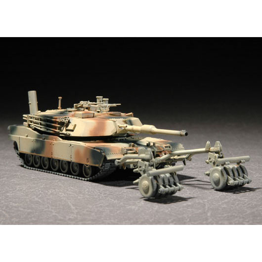 07278 Trumpeter 1/72 M1A1 with Mine Roller Set