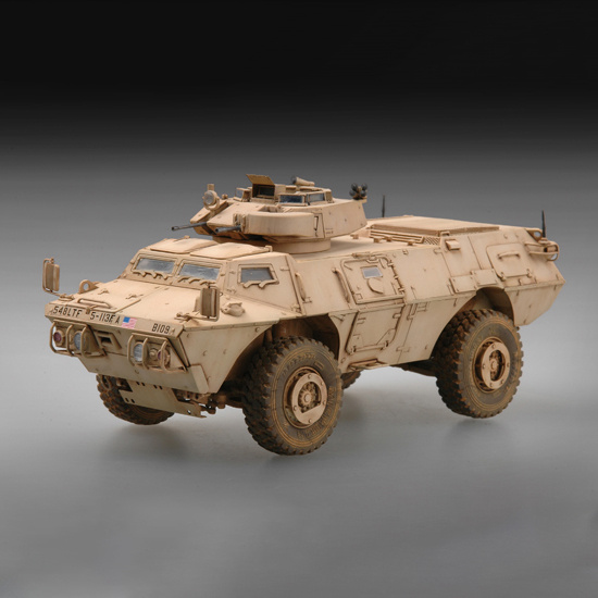 07131 Trumpeter 1/72 American armored personnel carrier M1117