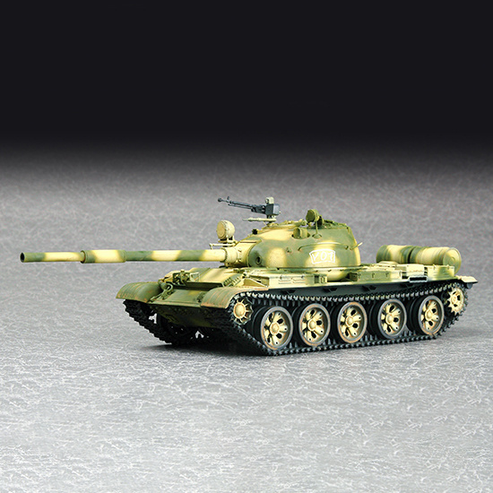 07147 Trumpeter 1/72 Type 62 Soviet main battle tank 1972