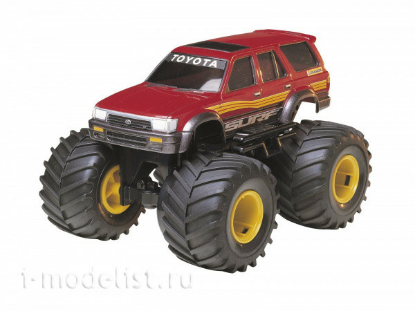 17010 Tamiya 1/32 Toyota 4Runner (assembled without glue or paint