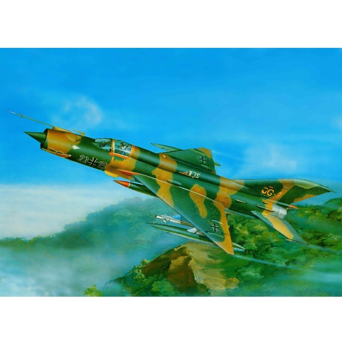 02218 Trumpeter 1/32 M-21MF Fishbed J