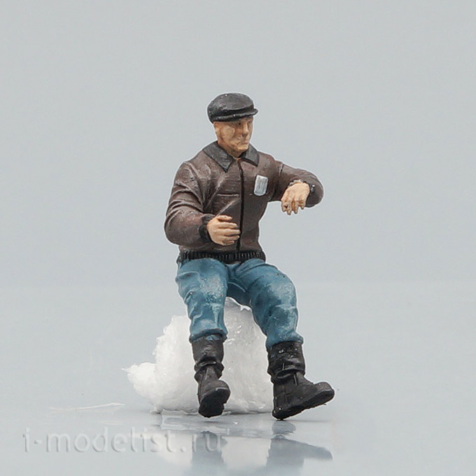 43025 GunTower Models 1/43 Driver No. 1, painted