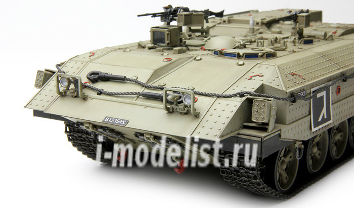 SS-003 Meng 1/35 ACHZARIT (early) Israel Heavy Armoured Personnel Carrier 