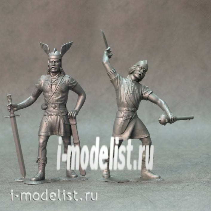 80008 ARK-models Height: 15 cm. Set of two figures: barbarians (collected).
