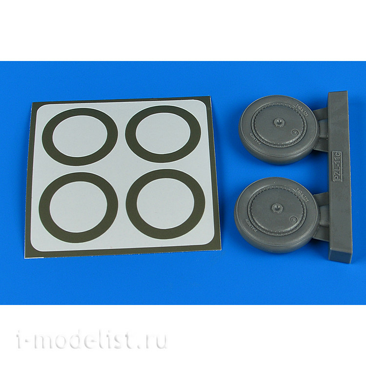 2249 Aires 1/32 Paint Mask and wheels for PZL-11