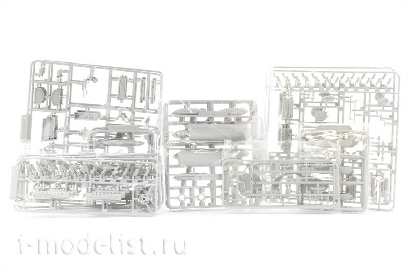 01E012 HK Models 1/32 Avro Lancaster B Mk.I Limited Edition Merit Exclusive Bomber