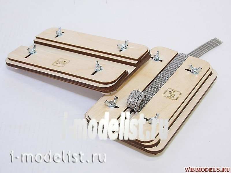 WIM-GT-01 WinModels Jig to assemble the tracks of the models of caterpillar equipment