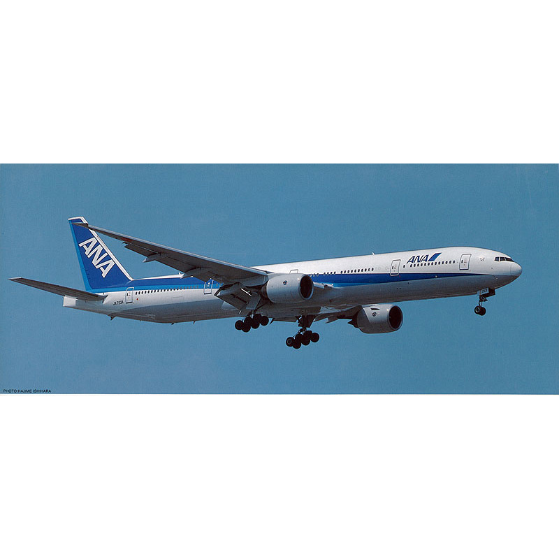 10710 Hasegawa 1/200 ANA B 777-300 Aircraft