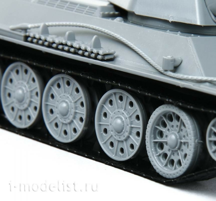 5001 Zvezda 1/72 T-34/76 tank (assembled without glue)