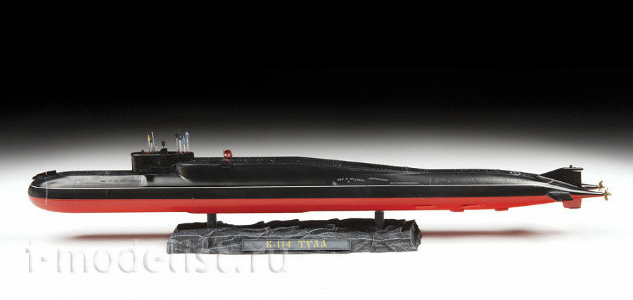 9062 Zvezda 1/350 Russian nuclear submarine 