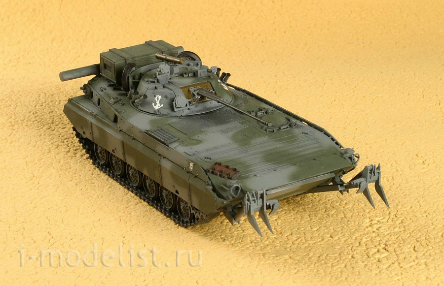 3555 Zvezda 1/35 Soviet BMP-2D