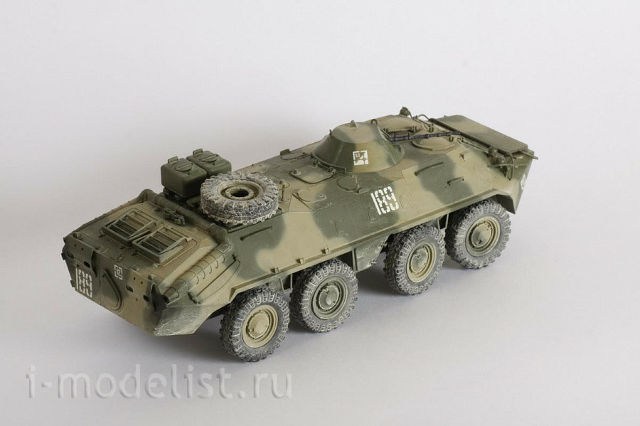 3557 Zvezda 1/35 Soviet BTR-70 (Afghan war)
