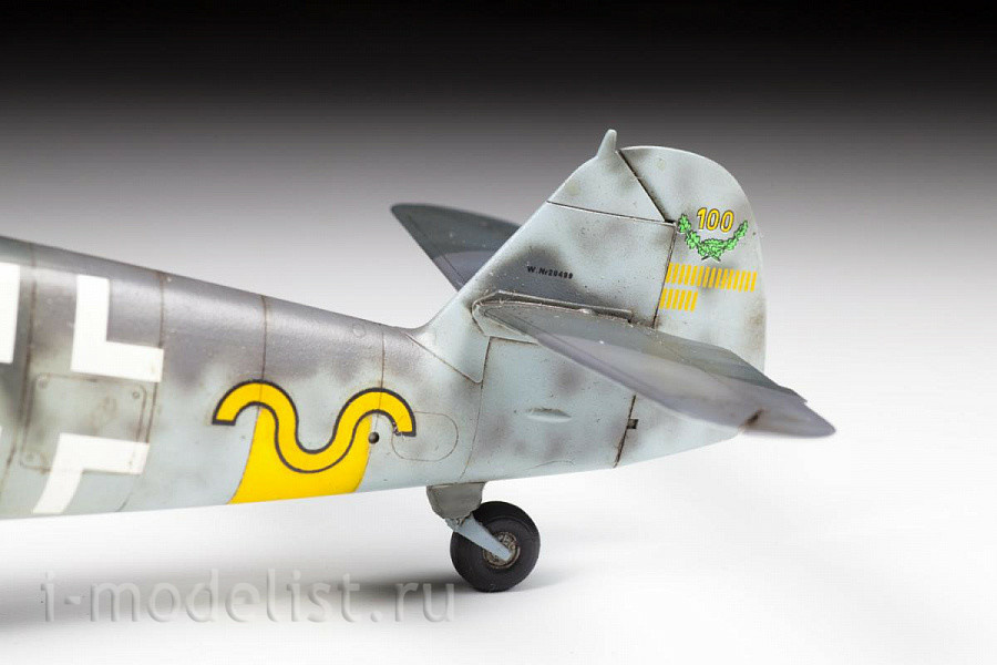 4816 Zvezda 1/48 German fighter 