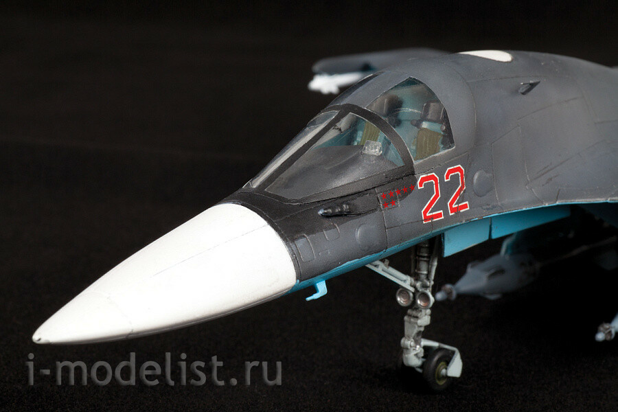 7298 Zvezda Bomber 1/72 Russian su-34