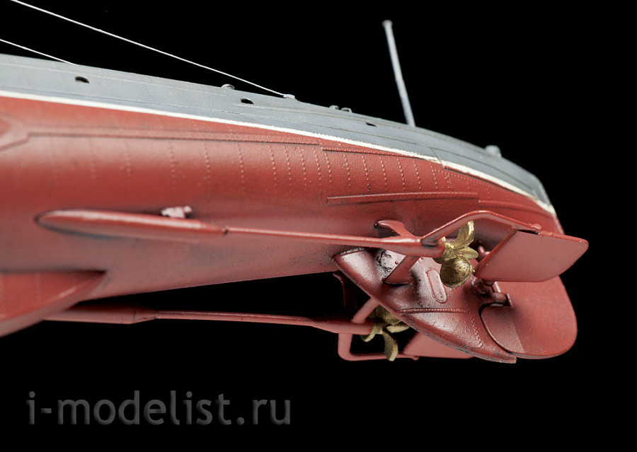 9041 Zvezda 1/144 Soviet submarine 