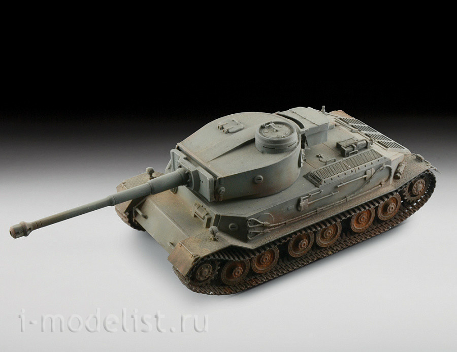 3680 Zvezda 1/35 German heavy tank 