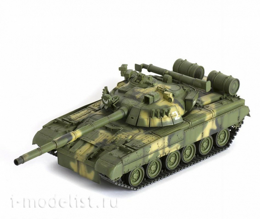 3591 Zvezda 1/35 Main battle tank T-80UD