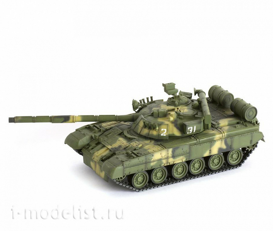 3591 Zvezda 1/35 Main battle tank T-80UD